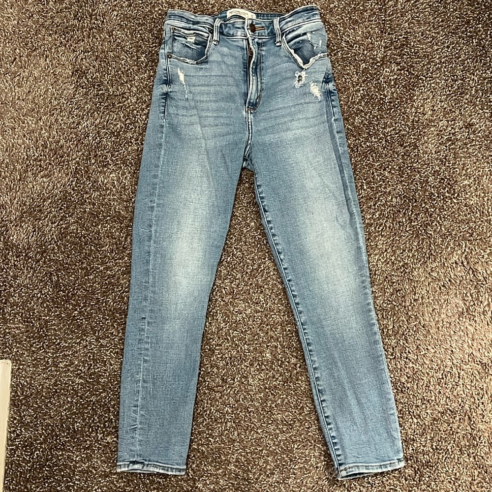 Abercrombie women’s jeans